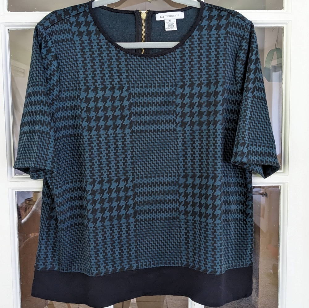 Women's XL Extra Large Teal Black Printed Shirt Thick Material Top